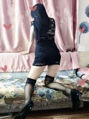 肤白貌美大长腿